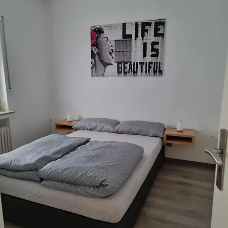 Gemuetliche In *